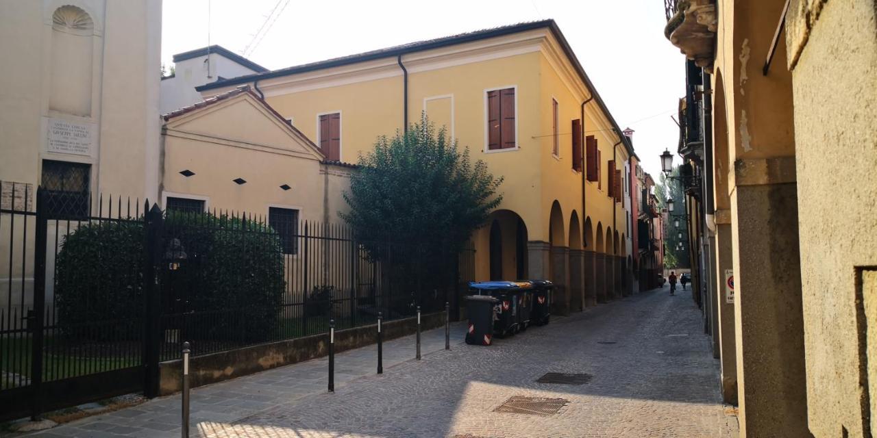 Casa Santa Caterina E Sant Antonio *